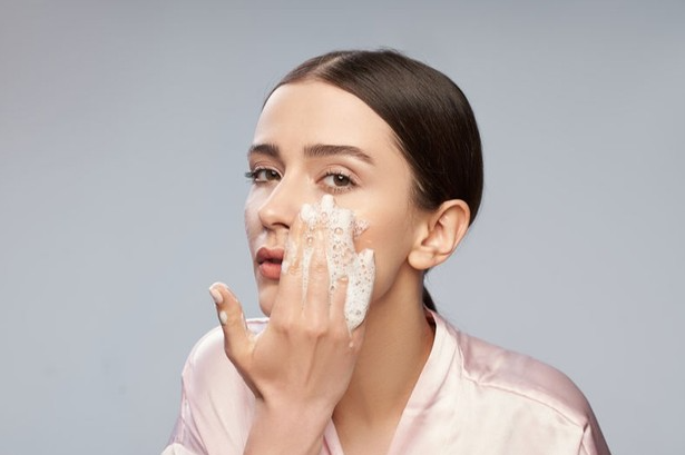 Dampak Berhenti Skincare 7 Hari Pada Kondisi Kulit Wajah