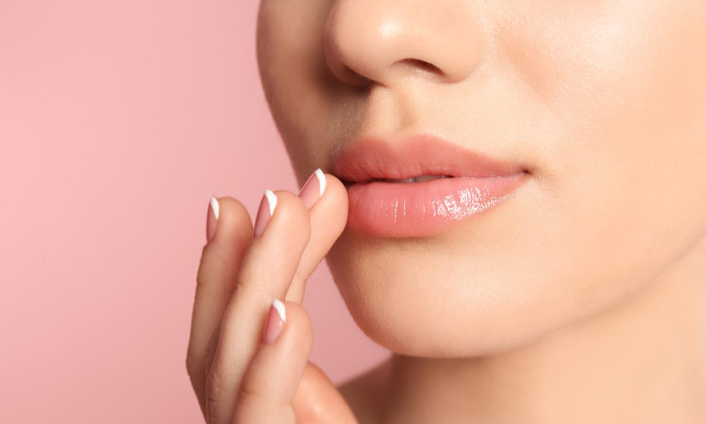Rahasia Perawatan Bibir Agar Lembut dan Merona Alami
